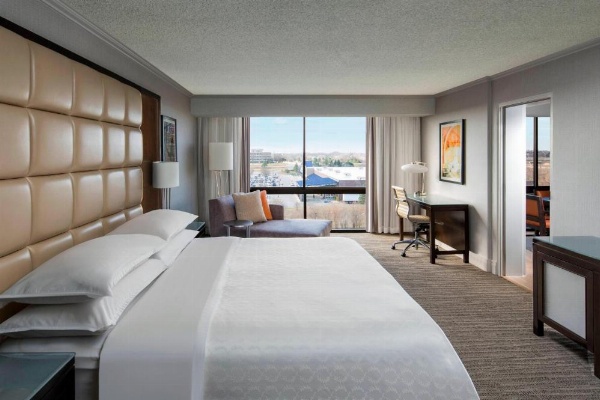 Sheraton West Des Moines Hotel image 16