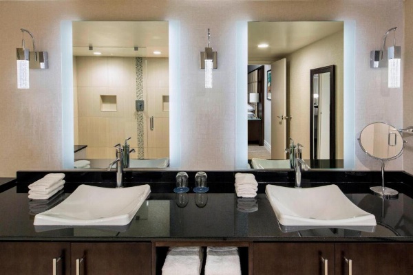 Sheraton West Des Moines Hotel image 17